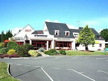 Logis Lucotel Hotel